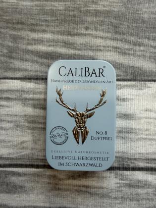 Preview: Hellblaue Metalldose mit Aufdruck „Calibar – Herzfasern – No. 8 Duftfrei“.