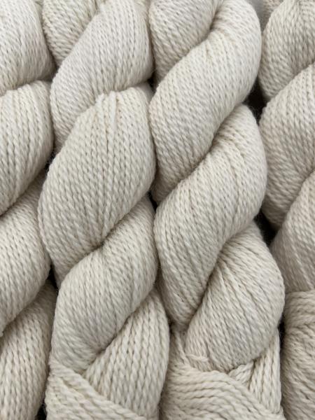 No 44 Färbeware zum selbstfärben - Rohgarn