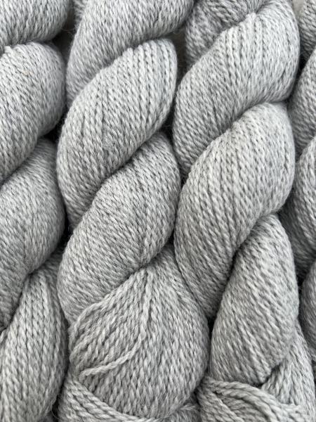 No 44a Naturgrau Färbeware zum selbstfärben - Rohgarn