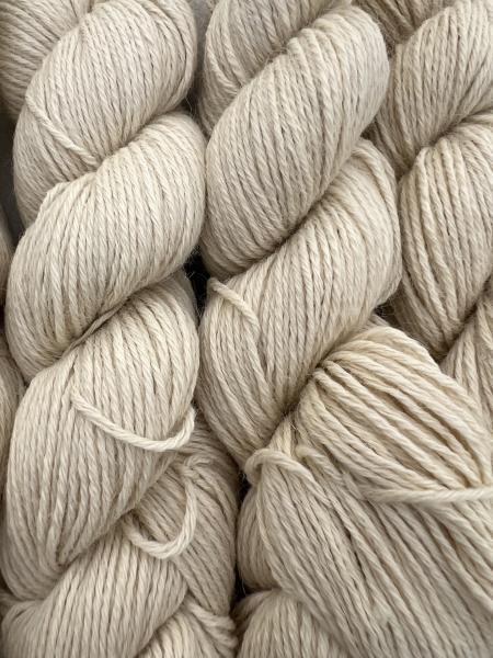 No 46 Färbeware zum selbstfärben - Rohgarn